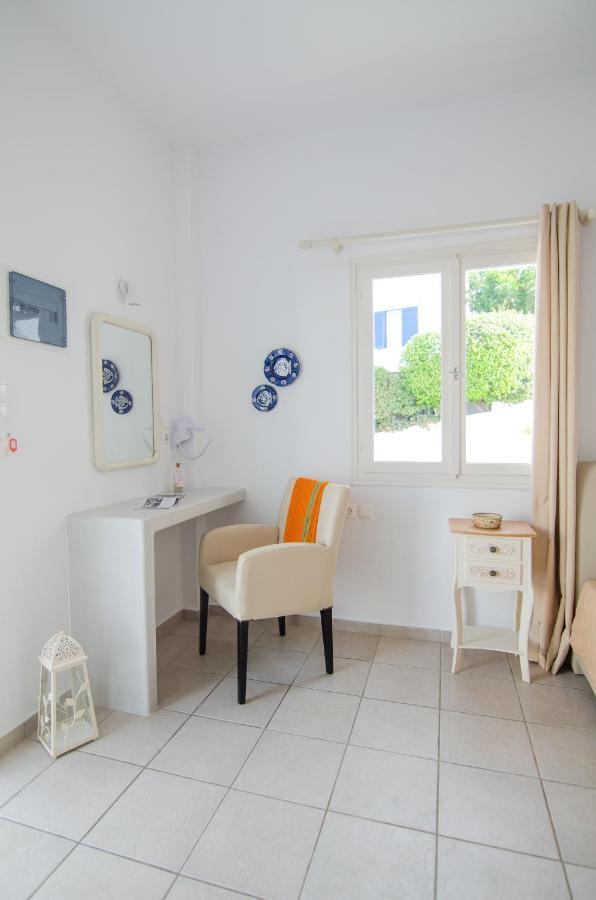 Marias Rooms Íos Khóra Eksteriør bilde