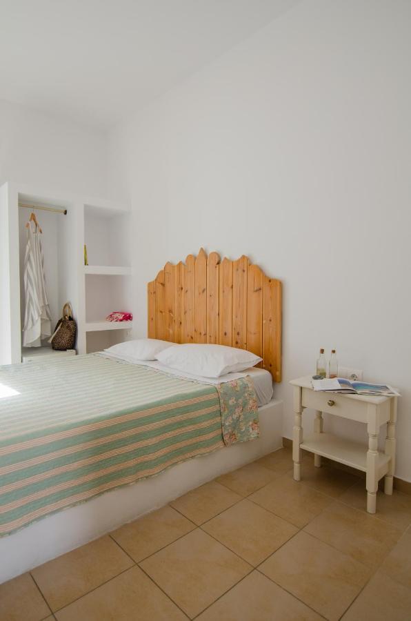 Marias Rooms Íos Khóra Eksteriør bilde