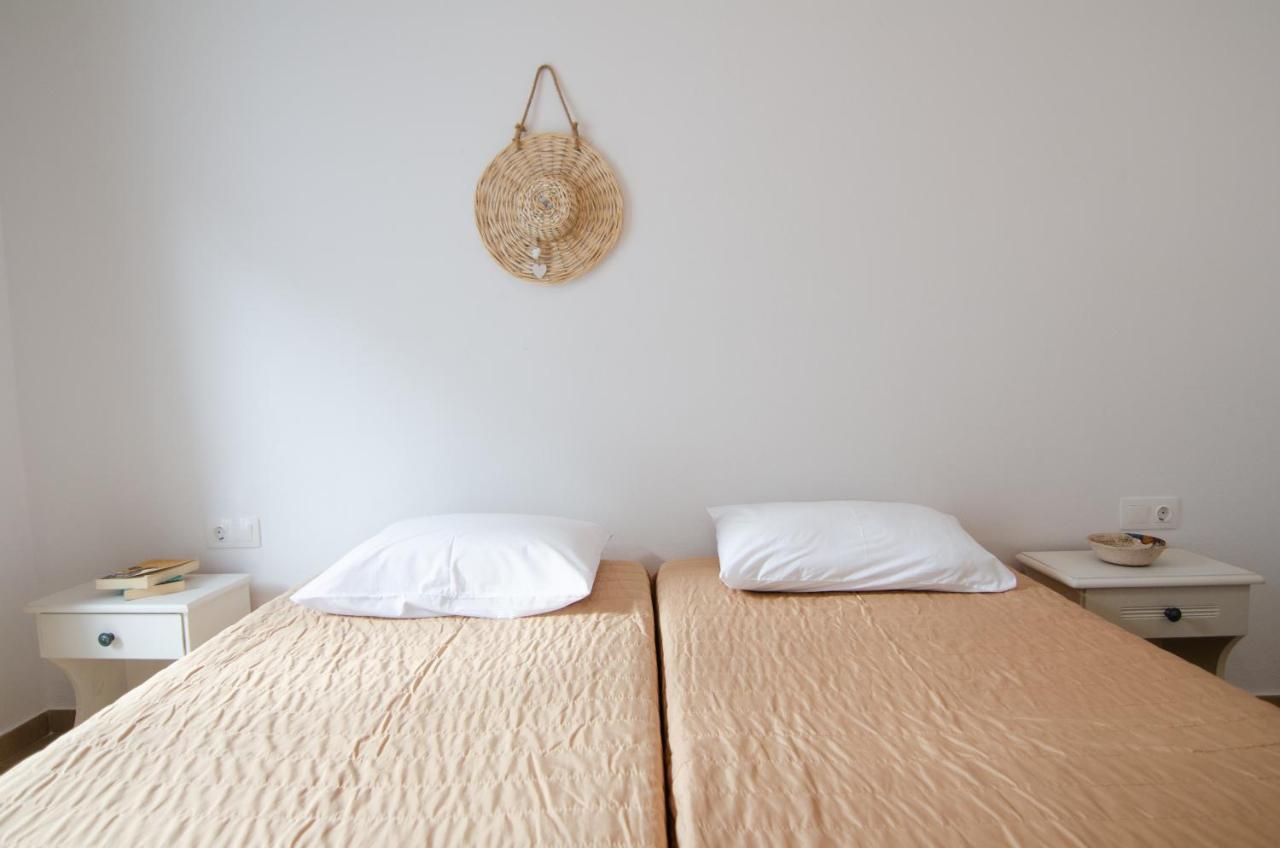 Marias Rooms Íos Khóra Eksteriør bilde